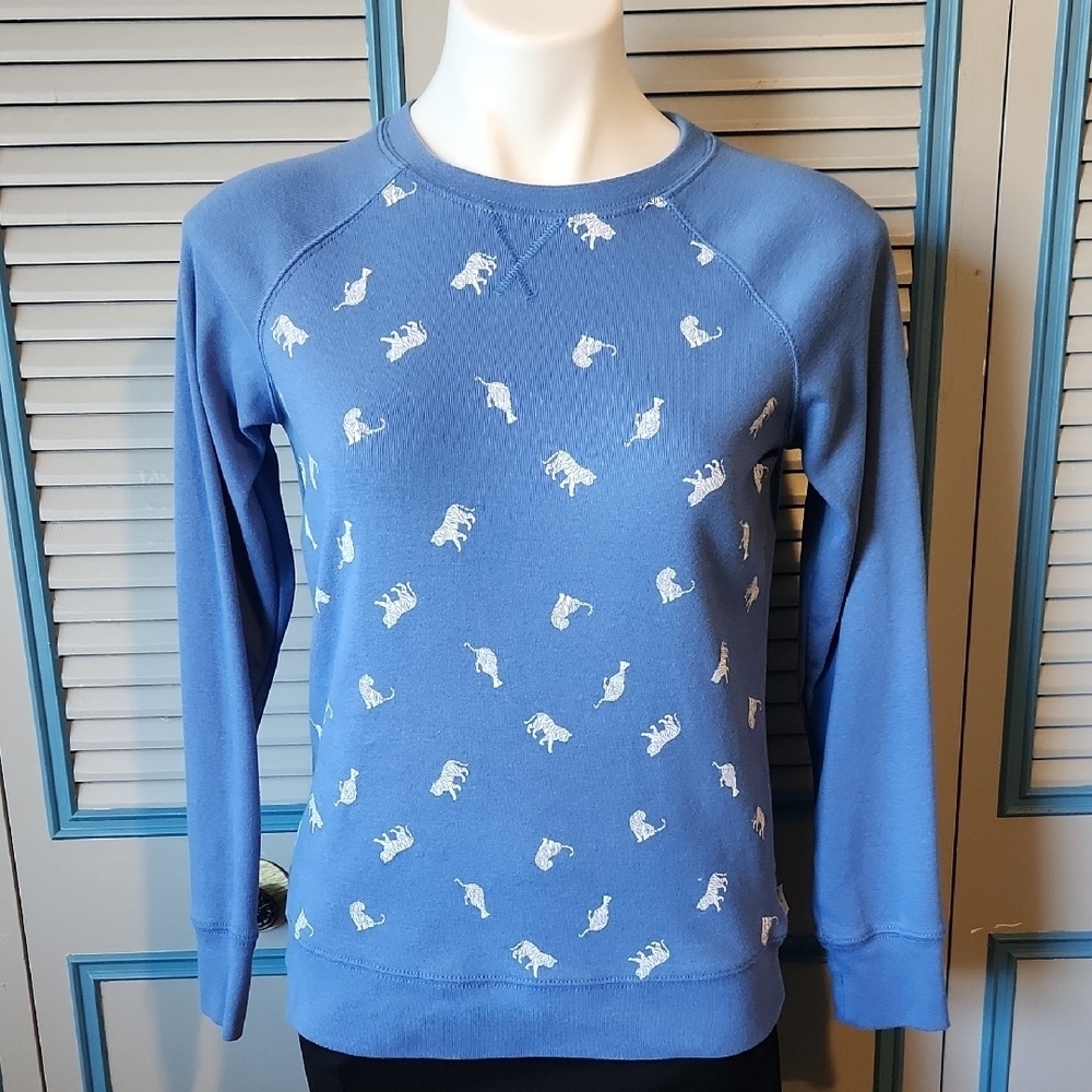 Eddie Bauer Blue Tiger Print Sweatshirt - Picture 2 of 13